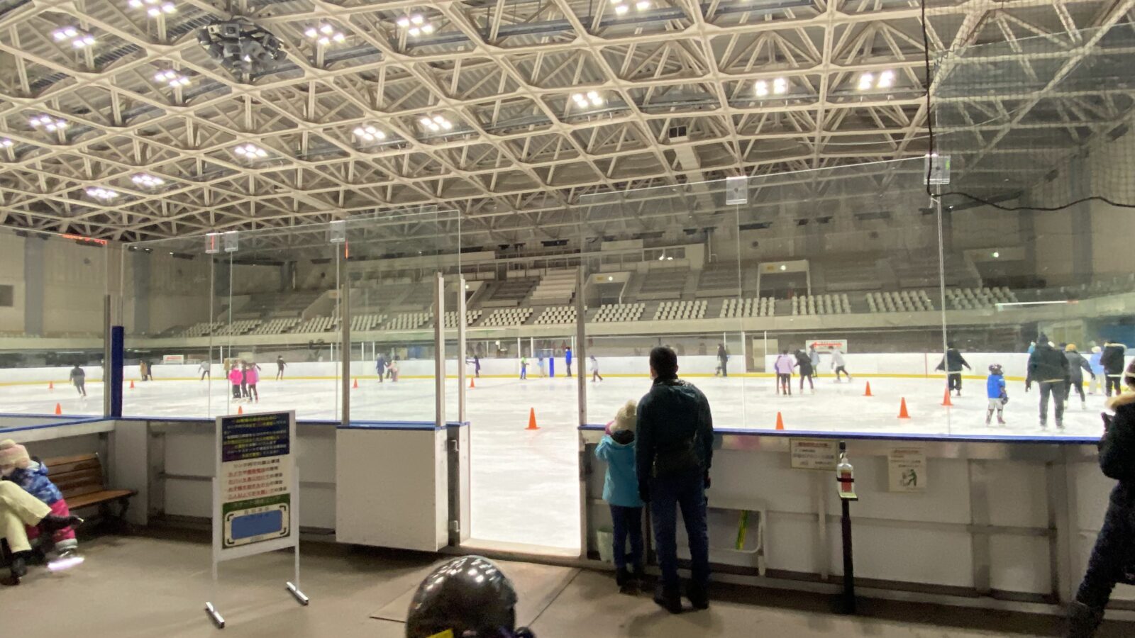 月寒体育館　屋内スケート　札幌　服装　口コミ