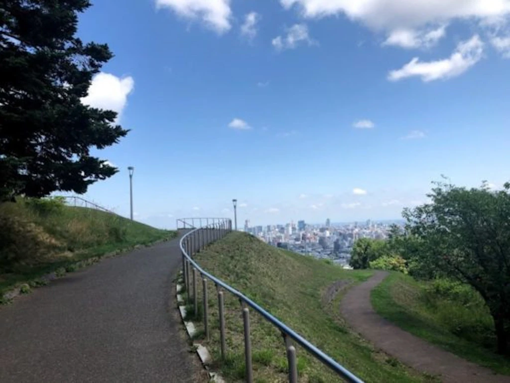 公園内の通路