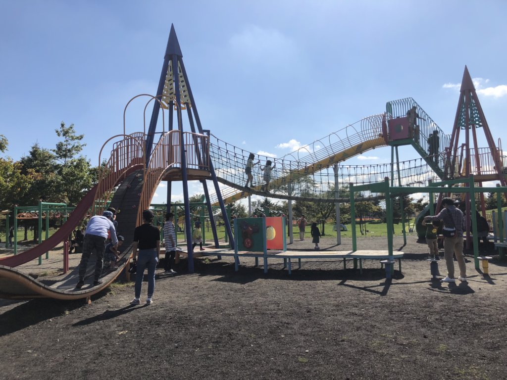 屯田公園のコンビネーション遊具
