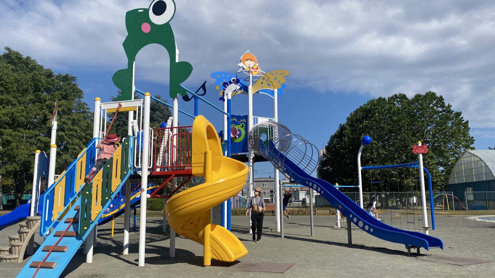 札幌　東区　公園　伏古公園　大型公園　遊具