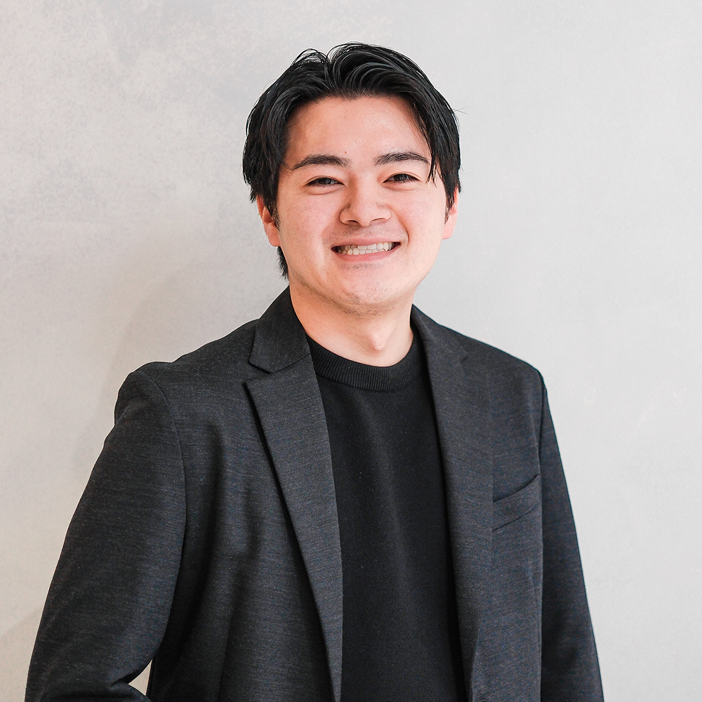 平井 悠太 氏