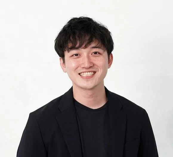 間仁田 賢 氏
