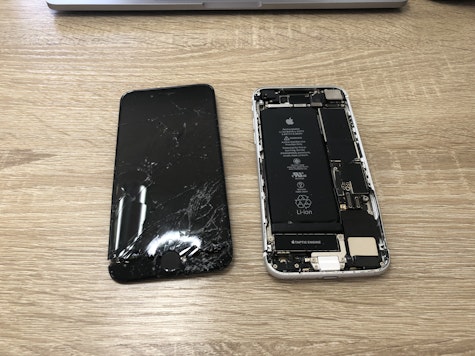 📱 iPhone修理 画面交換 📱