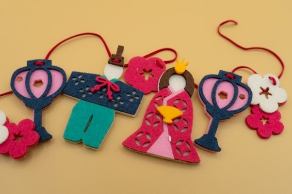 Girl's Day Ornaments
