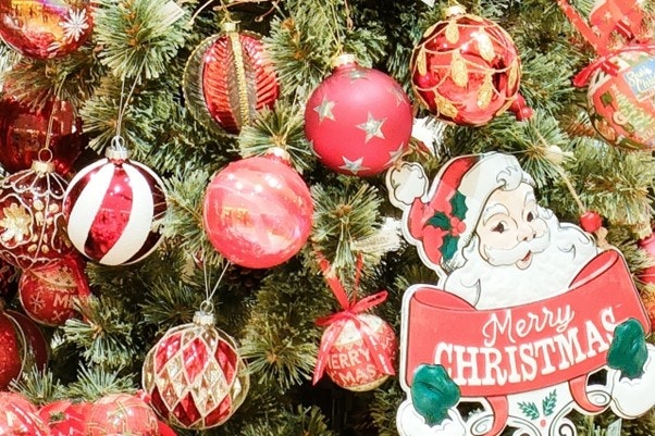 Christmas ornaments on a tree.