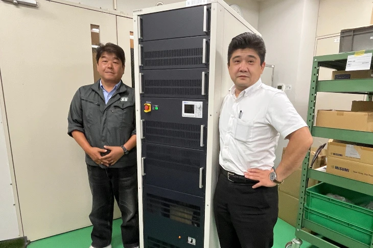捨てていた電気を回収する回生型電源装置　消費電力90%減
