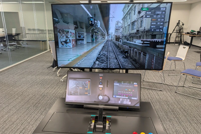 実写の鉄道運転シミュレーター、国内外に納入実績　岩手電機製作所と音楽館、川崎のコラボ