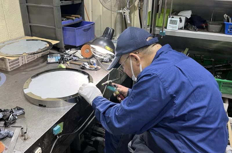 債務超過から営業利益率2ケタに　設備と熟練の人材が武器に