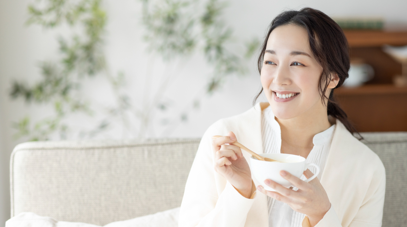 乾燥肌にいい食べ物とは？潤い美肌のための栄養素と食習慣を紹介