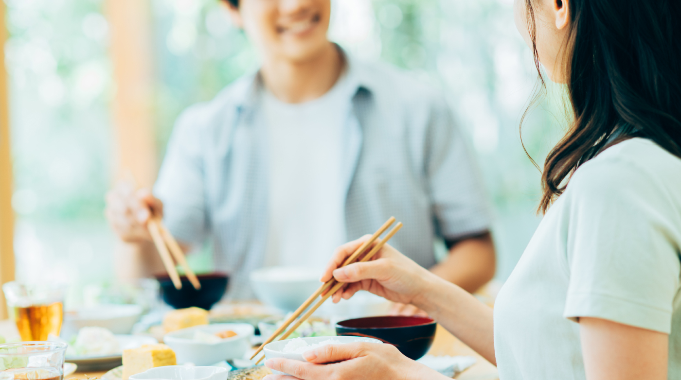 免疫機能を維持する食べ物は？栄養素や善玉菌の役割と効果的な食べ方