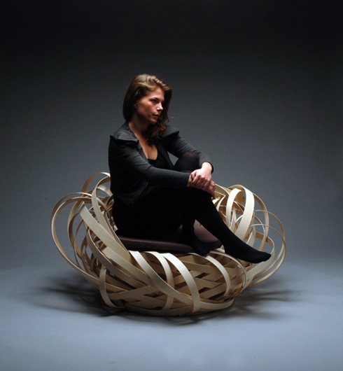 何とも言えない座り心地の「巣ごもりチェアー」【Nest Chair】