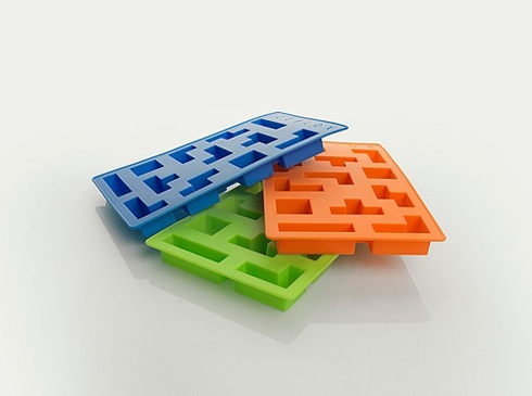 「テトリス」型の氷が作れるオモシロ製氷皿【ICEBLOX】