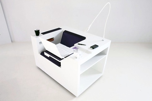 超コンパクトなワークステーション？「どこでもSOHOチェア」【Four Works】