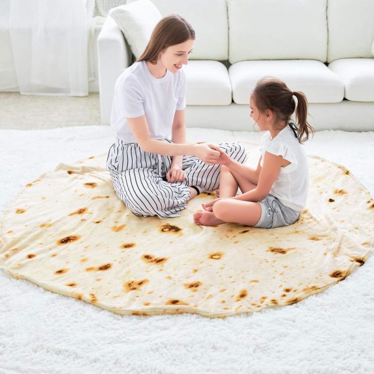 タコスやブリトーに変身！トルティーヤのブランケット【Tortilla Blanket】