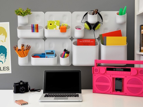 壁面を楽しく、便利に。マグネット式の収納モジュール【Urbio】