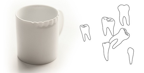 口をつけるのに躊躇する微グロなマグカップ【Tooth Mug】