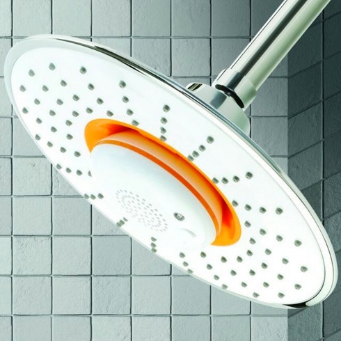 シャワーヘッドがスマホに変身？ 音楽や通話が楽しめるシャワーヘッド【Music Jet】