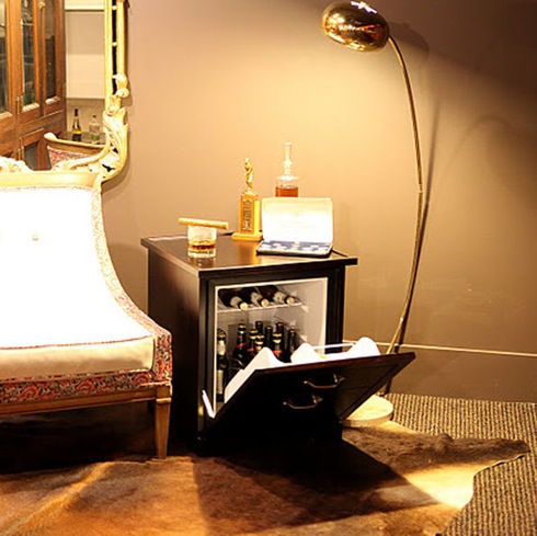 ホテルインテリアな気分が味わえるかも？ 家具みたいな冷蔵庫【Man Table】