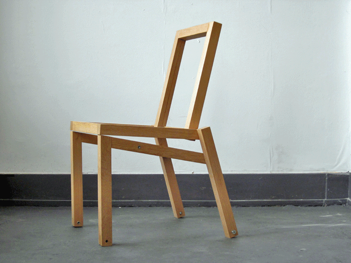 ラウンジチェアにトランスフォームする椅子【OKA chair 3】