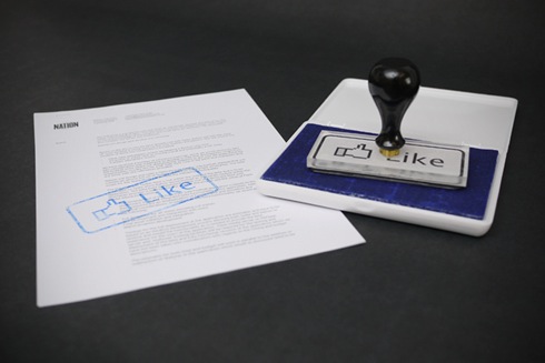 Facebookの「Like（これいいね）」ボタンが使えるスタンプ【The Facebook Like Button Stamp】