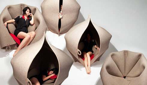 簡易テントにもなる？おこもりソファ【Hush】