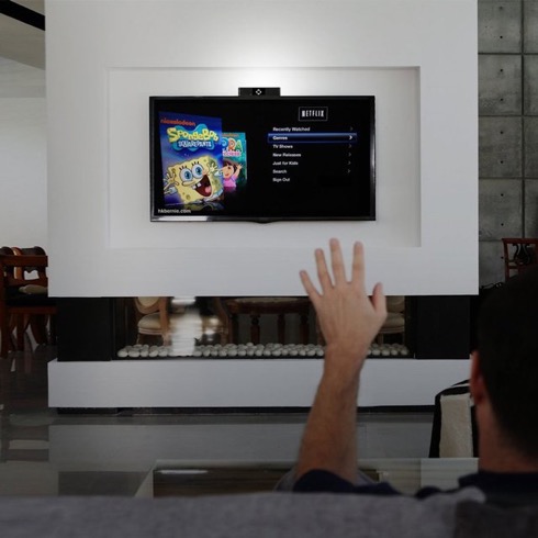 「しーっ」とやると消音できる。ジェスチャー操作デバイス【singlecue Gesture Control】