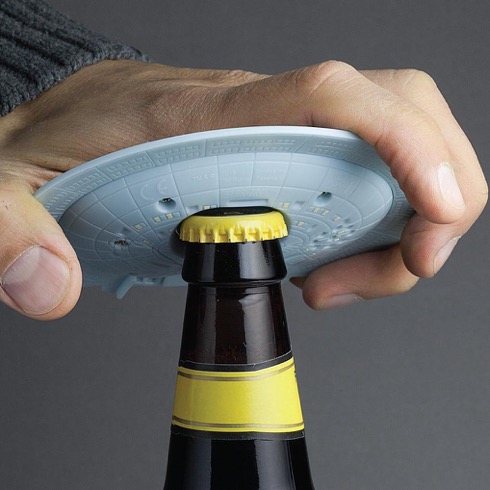 エンタープライズ号のボトルオープナー【Star Trek Talking Bottle Opener】