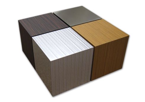 シンプルな「キューブ家具」。貴方はどうやって使う？【Cubes by Interior 51】