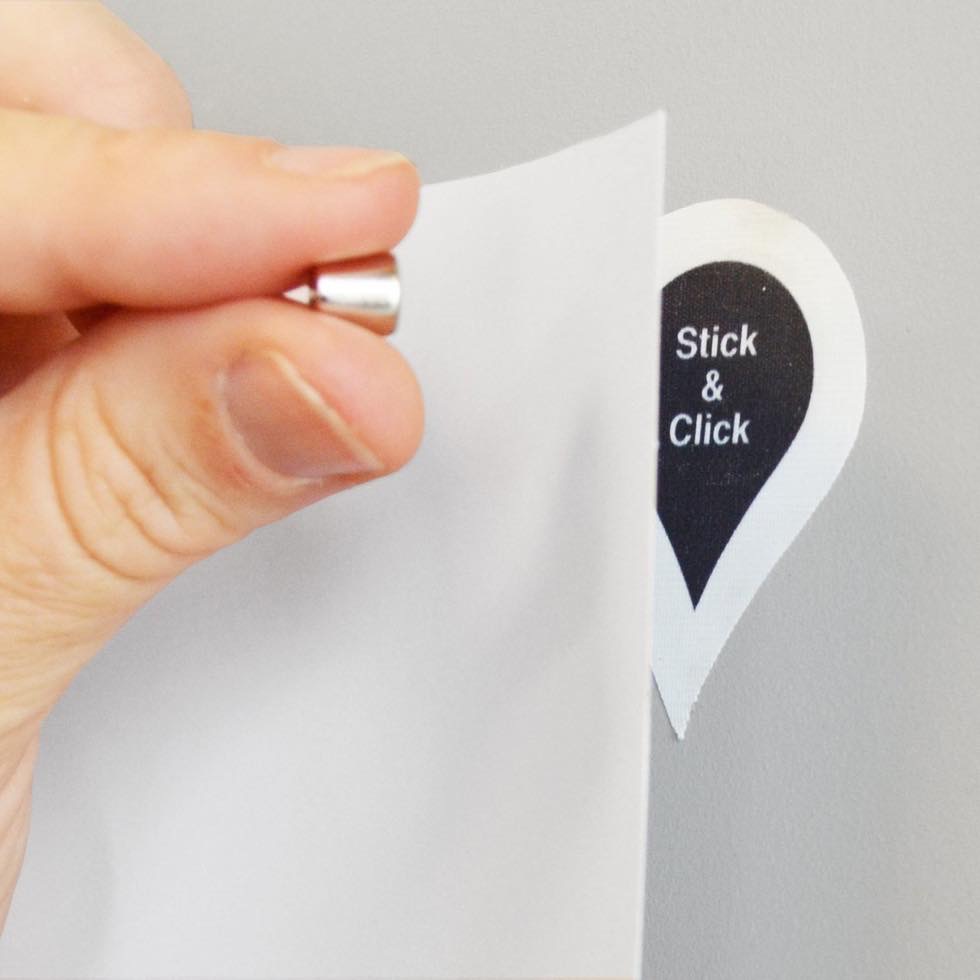 壁にやさしいポスターピン【GoodHangups】