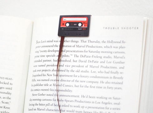 ミニチュアサイズのカセットテープのしおり【cassette tape bookmarks】