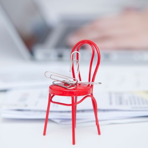 ミニチュア椅子のクリップホルダー【Vien Chair Paper Clip Holder】