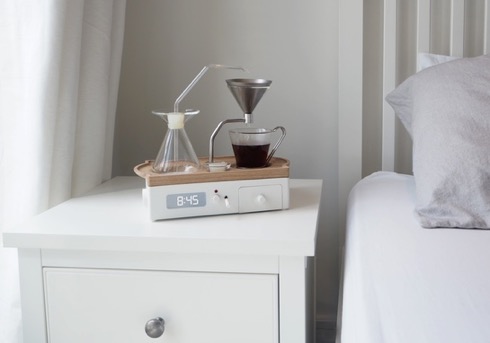 淹れたてコーヒーの香りで目覚める、至福の朝。【The Barisieur】