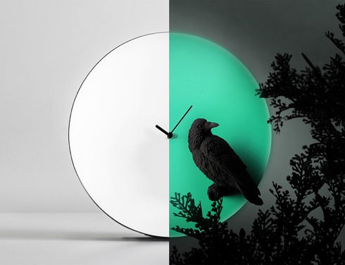 おうちにお月様を。夜になると「月」に変身する時計【Moon X CLOCK】