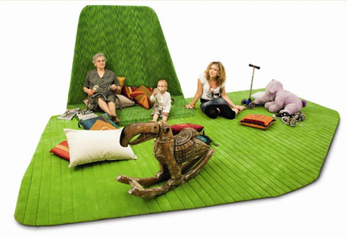 ピクニックに行った気分になれそうなラグ【Sail】