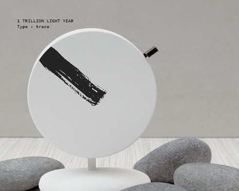 禅（ZEN）の息吹が感じられるミニマルな時計【1 Trillion Light Year】