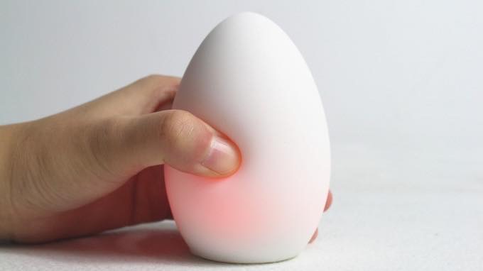 ムニムニしたい目覚し時計。【MORNI】