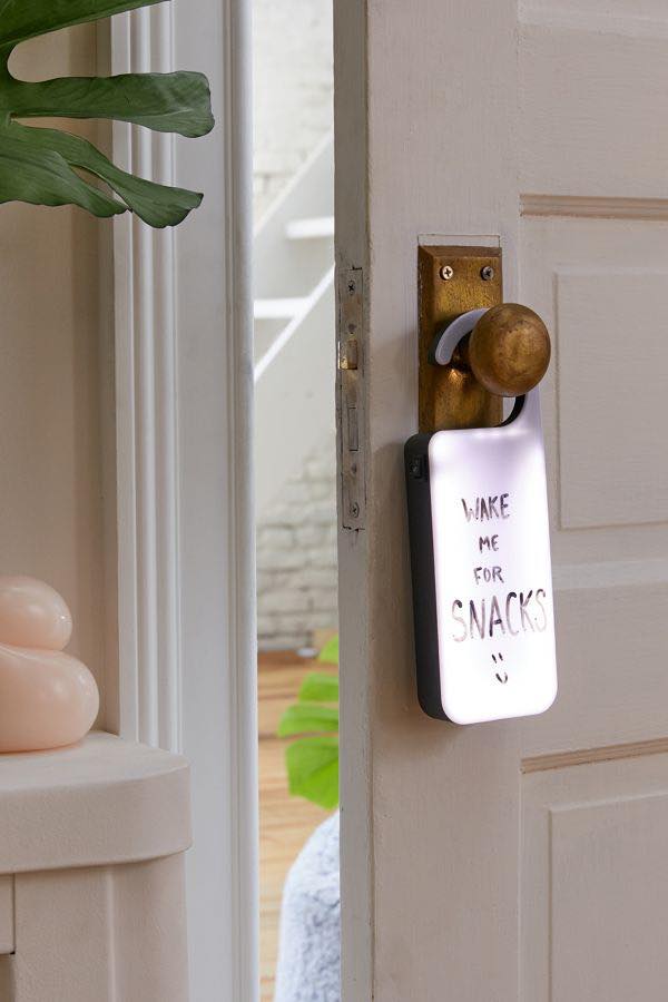 おうちでホテル気分。ドアノブにかけるメッセージカード【LED Dry Erase Door Message Board】