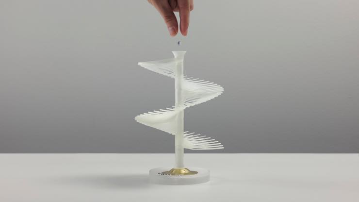 待ち時間が「特別」になる。砂じゃない砂時計【Chrolo】