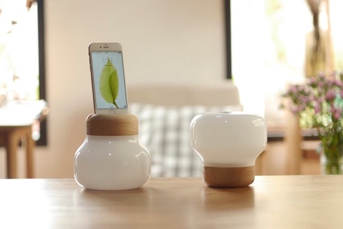 iPhoneも充電できちゃうマッシュルーム型LED照明【Mushroom LED Lamp】
