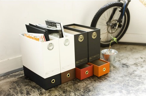 かゆいところに手が届く。引き出し付きファイルボックス【DOUBLEBOTTOM DENNY】