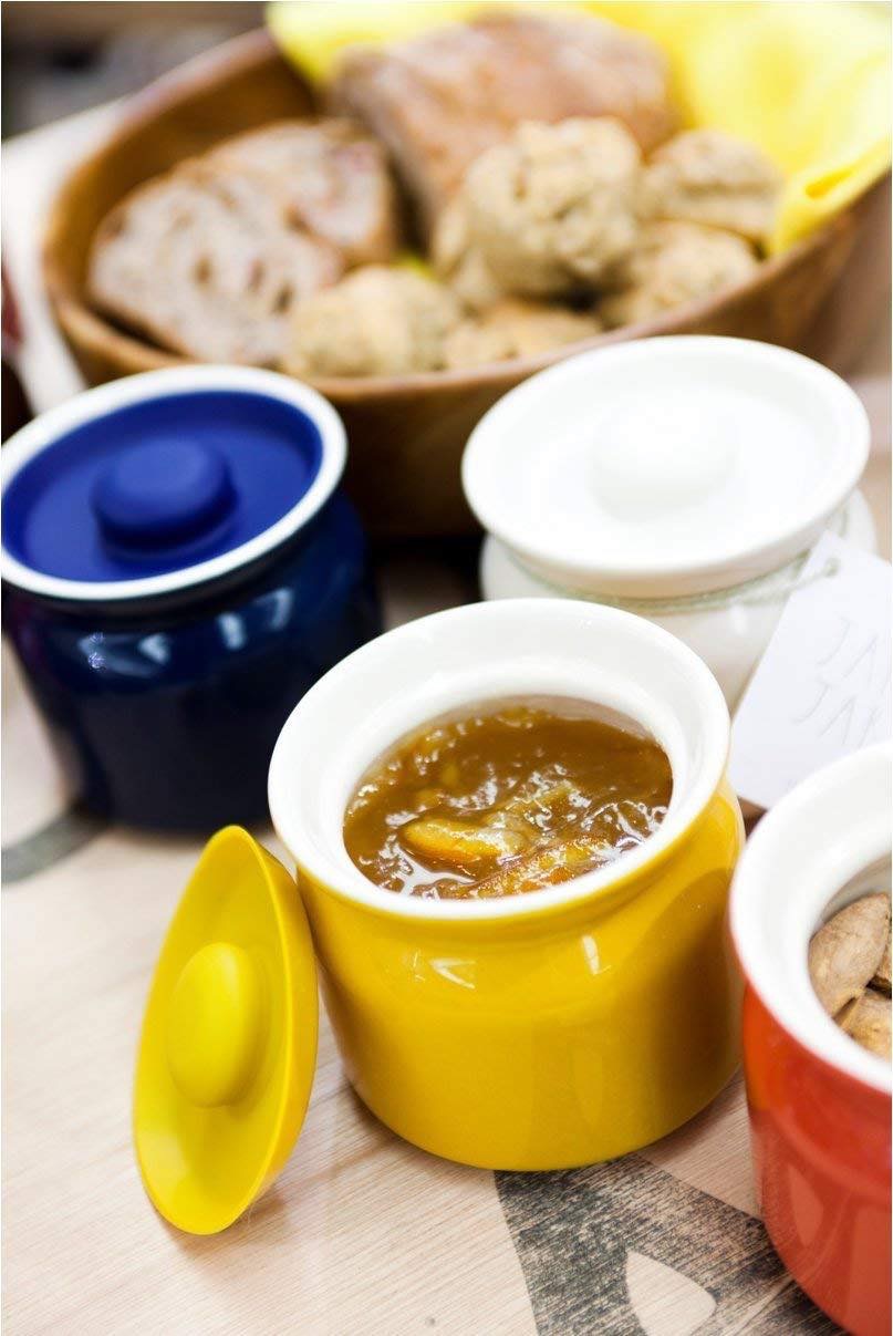 片手でらくらく開けられる密封容器（ジャー）【Silicon Lid Jar】