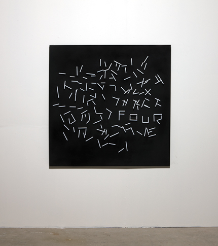 無数の“棒”が“文字”となって時間を知らせる？不思議な時計【Christiaan Postma Clock】