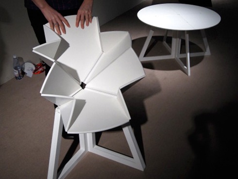 22分割されたテーブル【Grand Central】