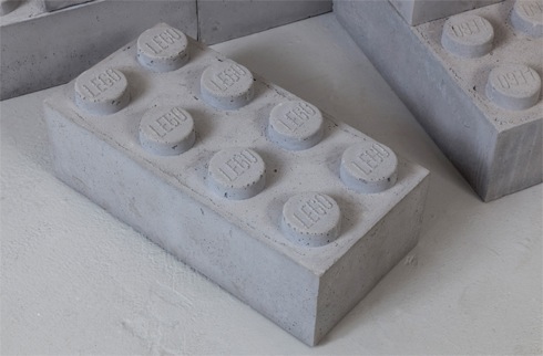 Concretelegos02