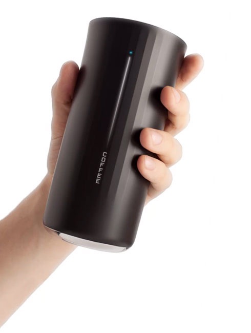 飲み物を自動で認識？！ カロリー等を計測してくれるスマートすぎるタンブラー【Vessyl】