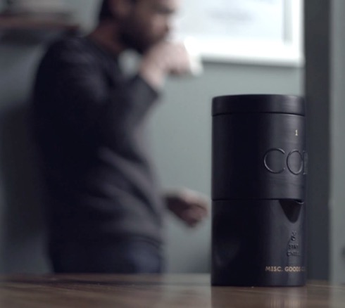 淹れたての熱々コーヒーがあっという間に冷え冷え！【Coil】