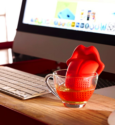 「舌」の茶こし【Tongue-in-Cup Tea Infuser】