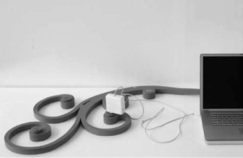 デスク周りに“魅せるOAタップ”はいかが？【WirePod】