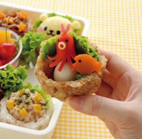 ご飯が「食器」に変身するアイデアグッズ【食べる器 おいし〜CUP】