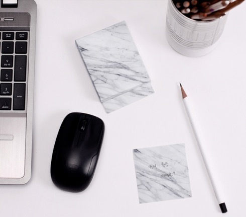 大理石にそっくりなメモパッド【Memo Block Marble】
